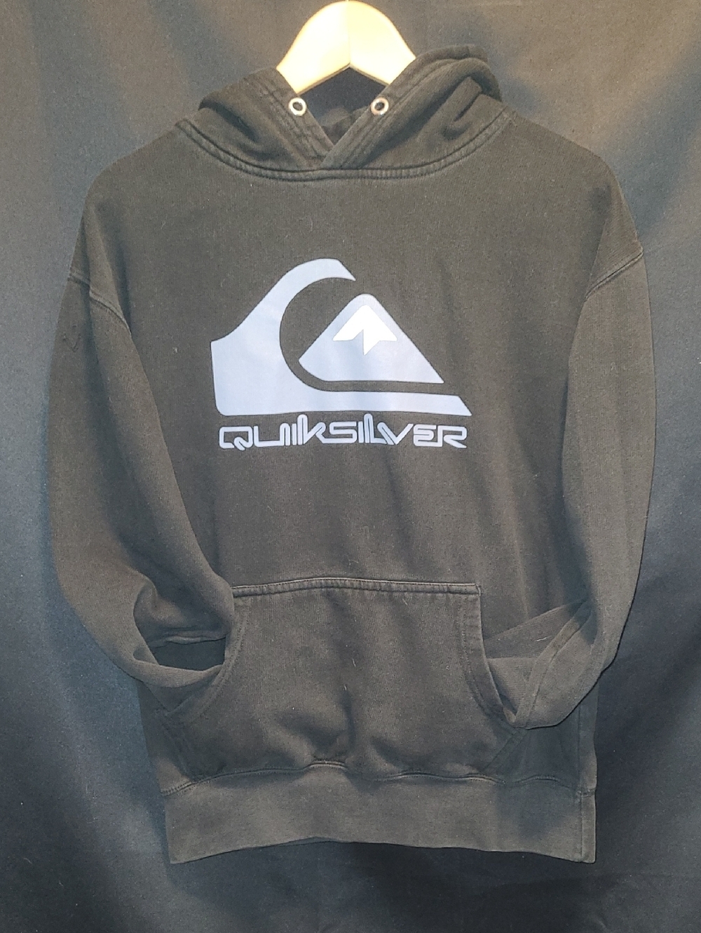 Quiksilver Men's Black Hoodie with Logo Ptp:22" No Size Tags.
